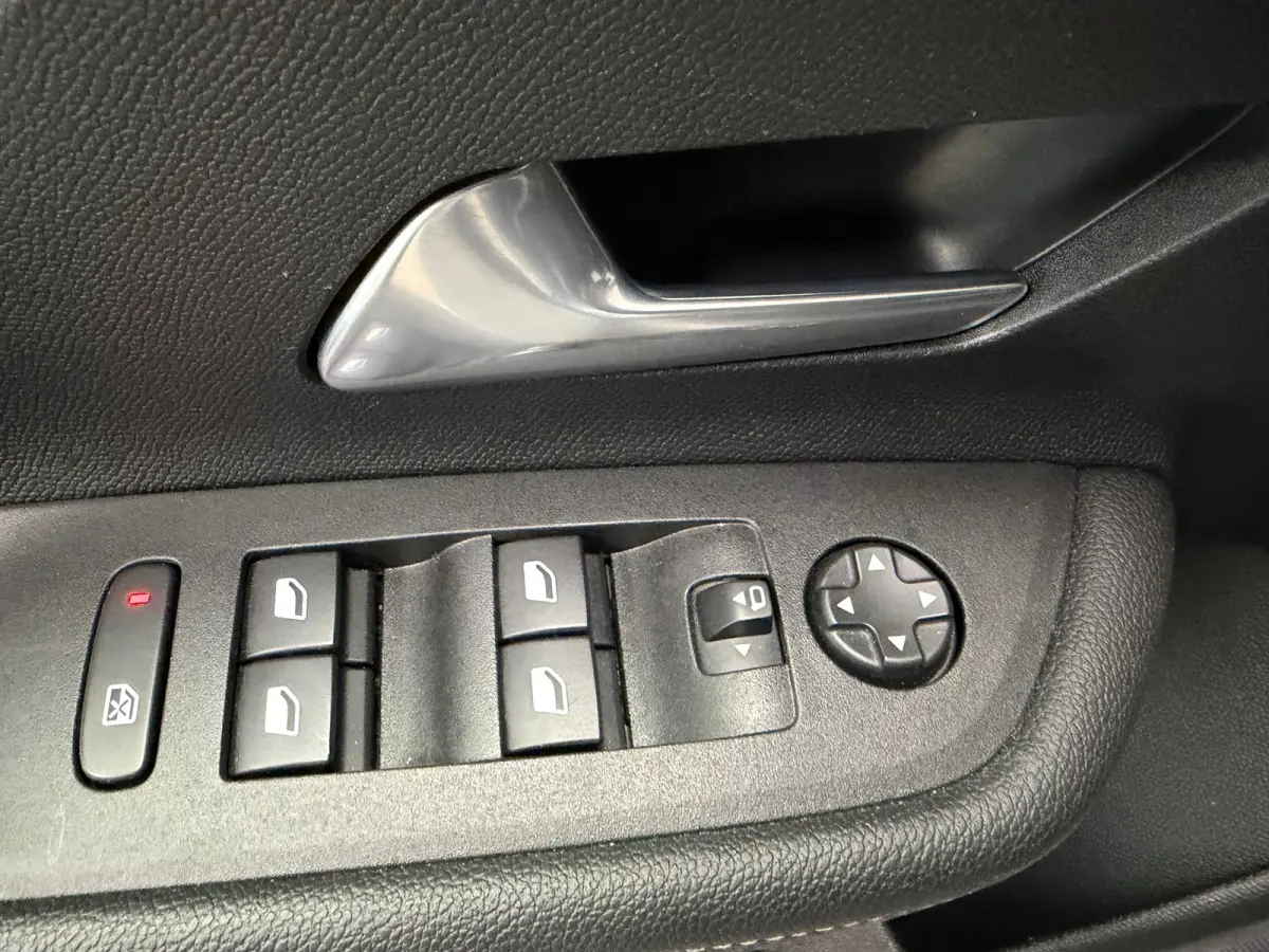 1.2 Turbo GS automaat | CAR PLAY | CAMERA | CRUISE | LED |