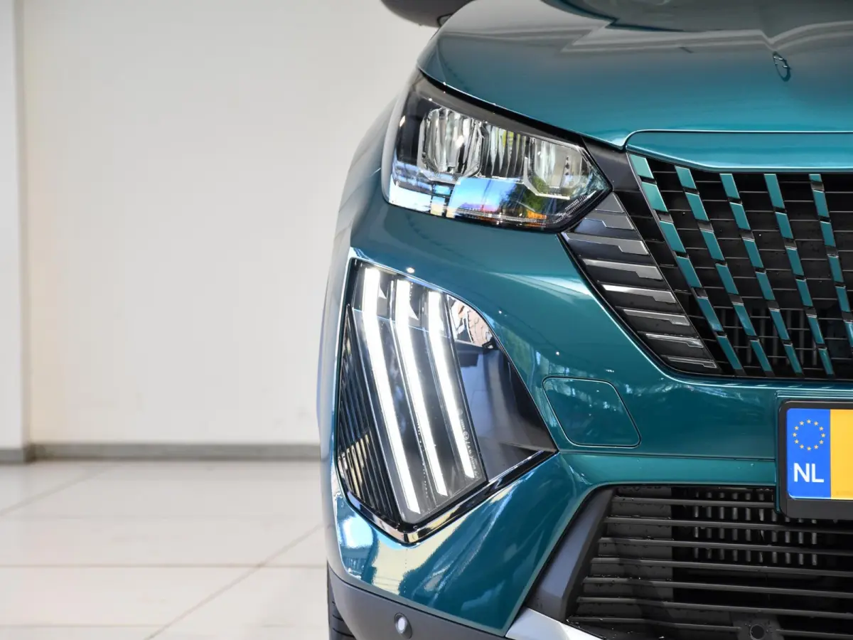 1.2 Hybrid 110 Allure Leverbaar per januari 2027