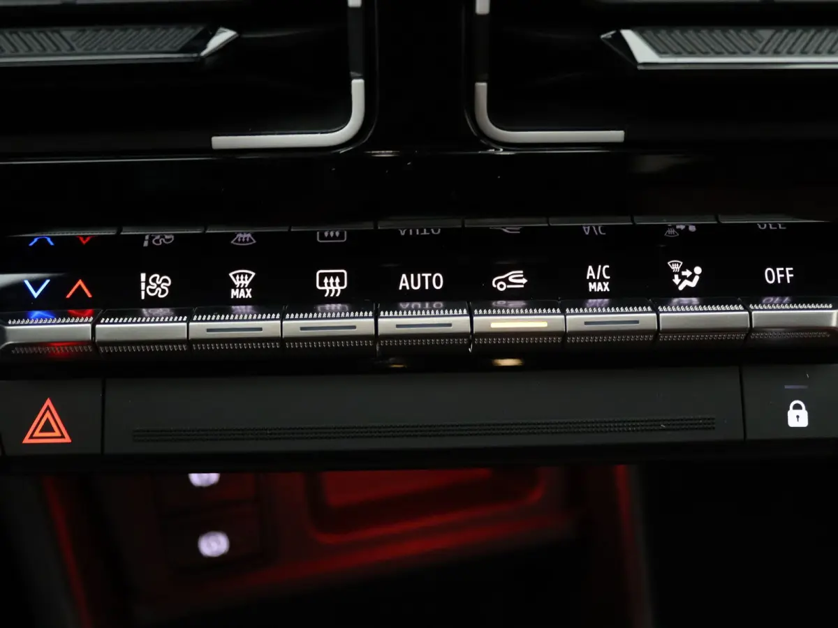 "Signature Stam" comfort range iconic cinq 52 kWh Leder Paris Cognac | openR-link infotainmentsysteem met Google-integratie/ V2G