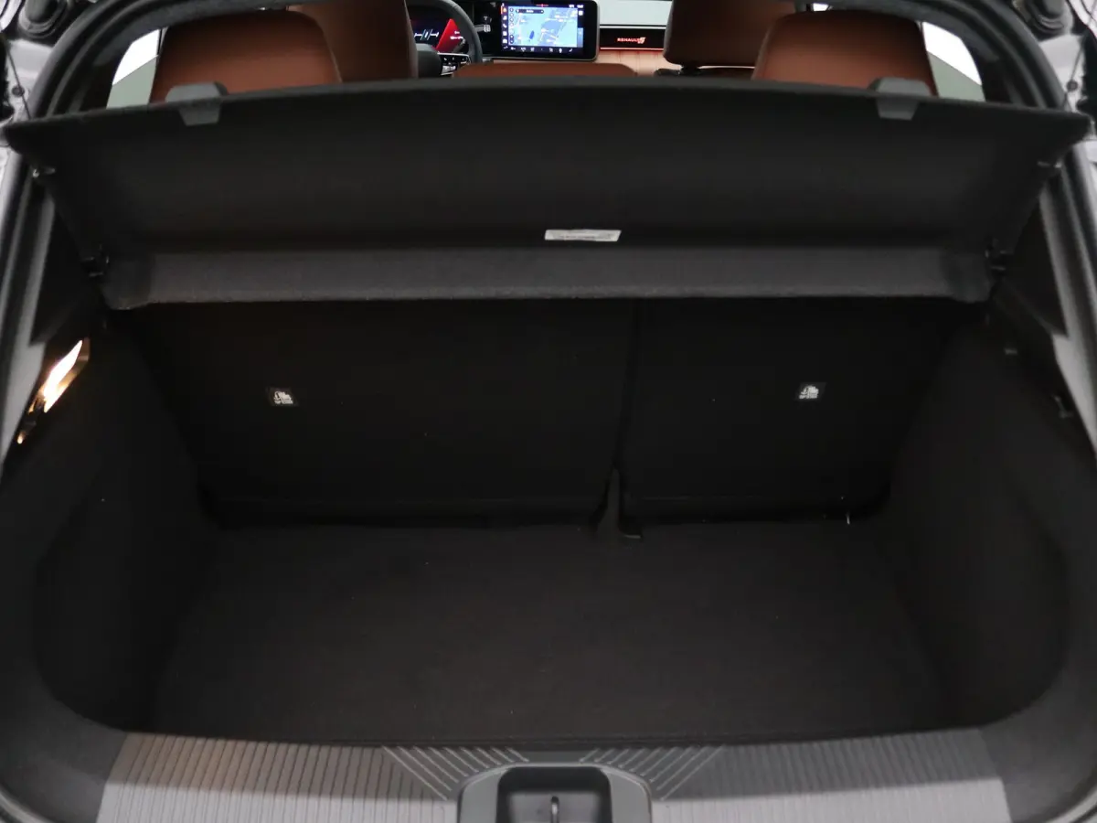"Signature Stam" comfort range iconic cinq 52 kWh Leder Paris Cognac | openR-link infotainmentsysteem met Google-integratie/ V2G