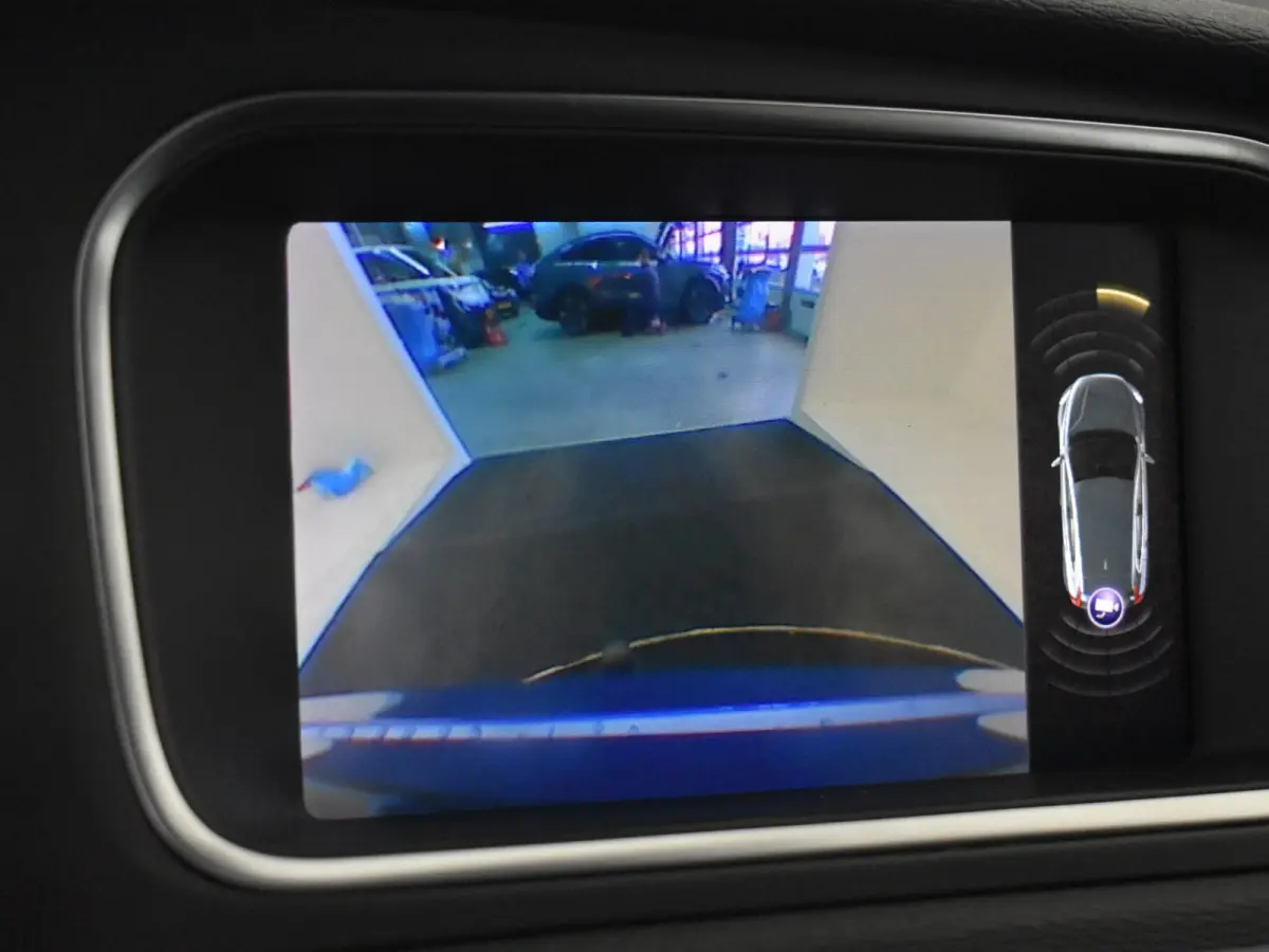1.5 T3 Polar+ Sport 152pk AUTO | Achteruitrijcamera | Audio installatie premium | Cruise control