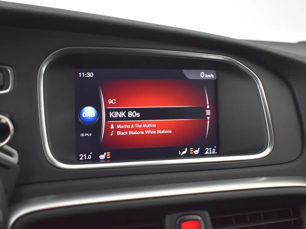 1.5 T3 Polar+ Sport 152pk AUTO | Achteruitrijcamera | Audio installatie premium | Cruise control