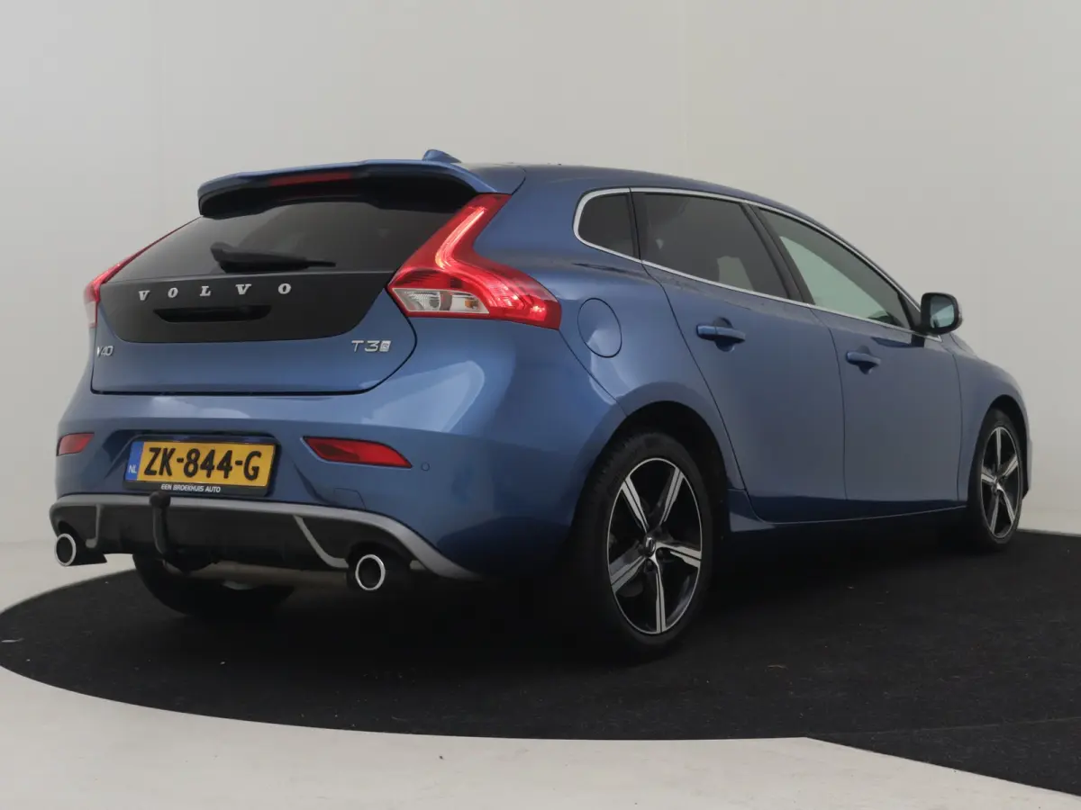 1.5 T3 Polar+ Sport 152pk AUTO | Achteruitrijcamera | Audio installatie premium | Cruise control