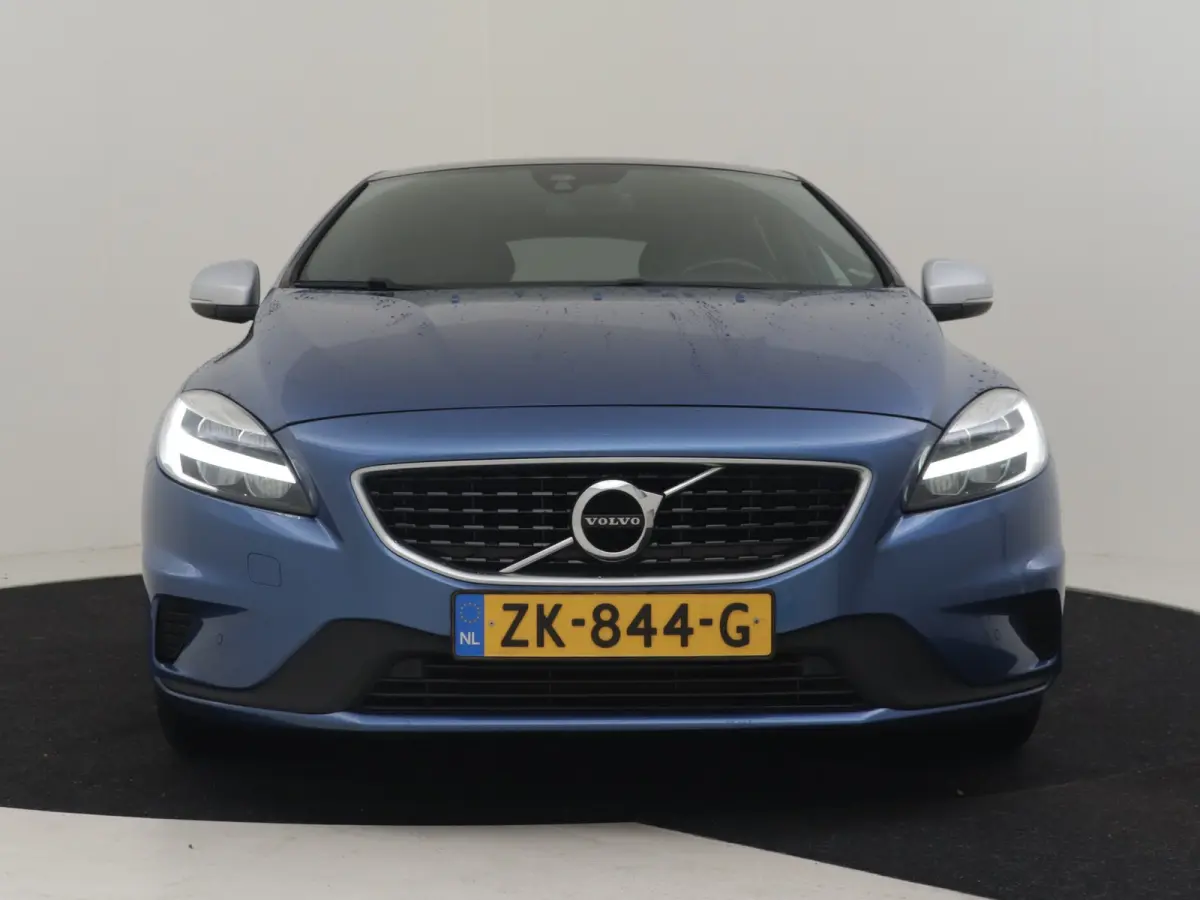 1.5 T3 Polar+ Sport 152pk AUTO | Achteruitrijcamera | Audio installatie premium | Cruise control