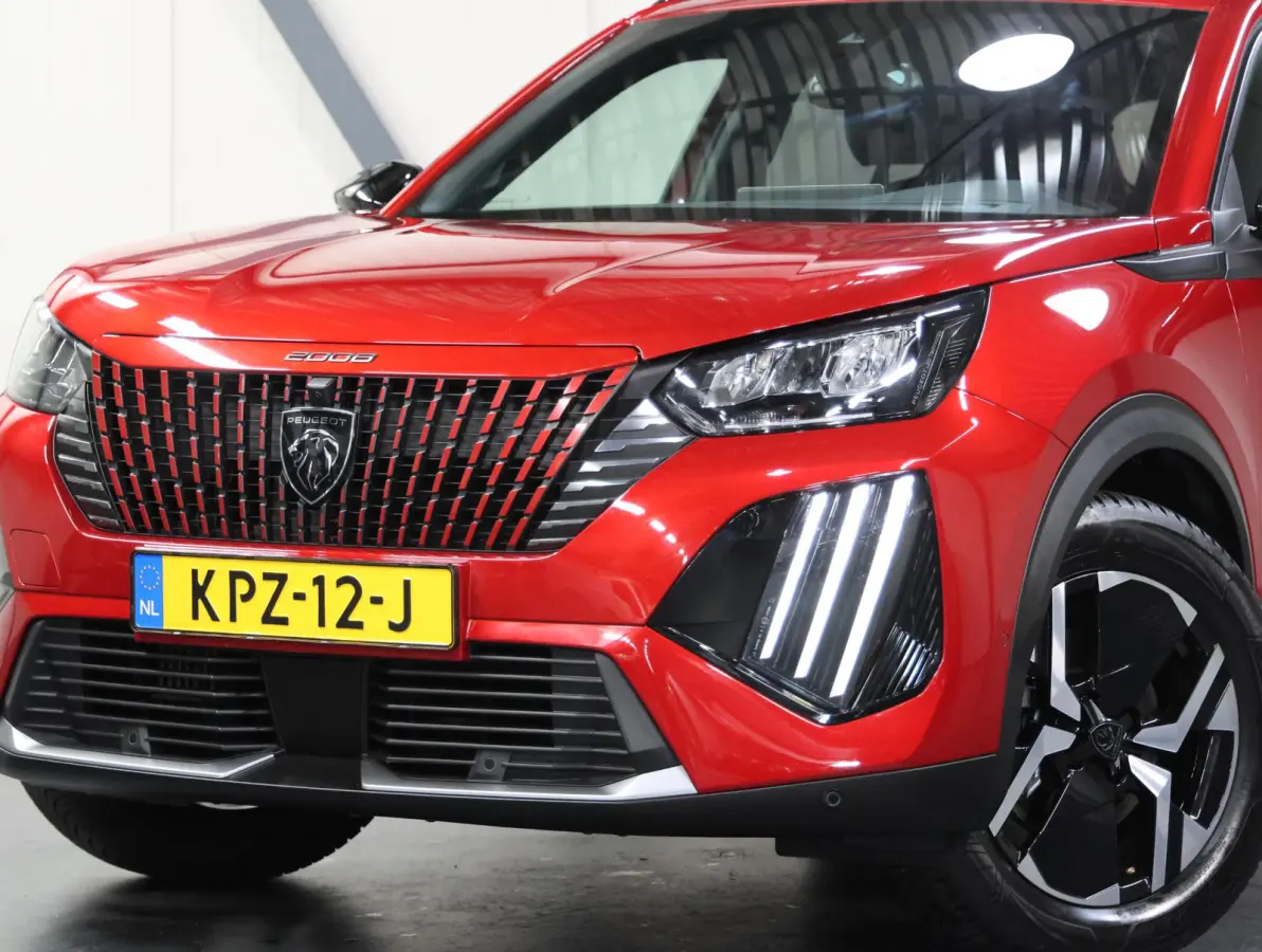 1.2 Hybrid 145PK Allure | 1ste eigenaar | AppleCarPlay/AndroidAuto | Climate Control | Camera | Adaptive Cruise Control | Keyless | FULL LED | LMV | Parkeersensoren | Privacy Glass | Isofix 