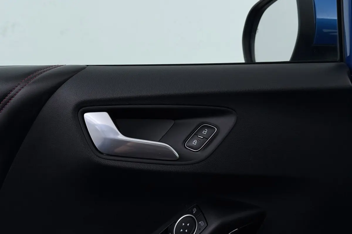 1.0 EcoBoost ST-Line X First | Maxton Design | Trekhaak | Panoramadak | CarPlay | Winter Pack | Adap. Cruise |