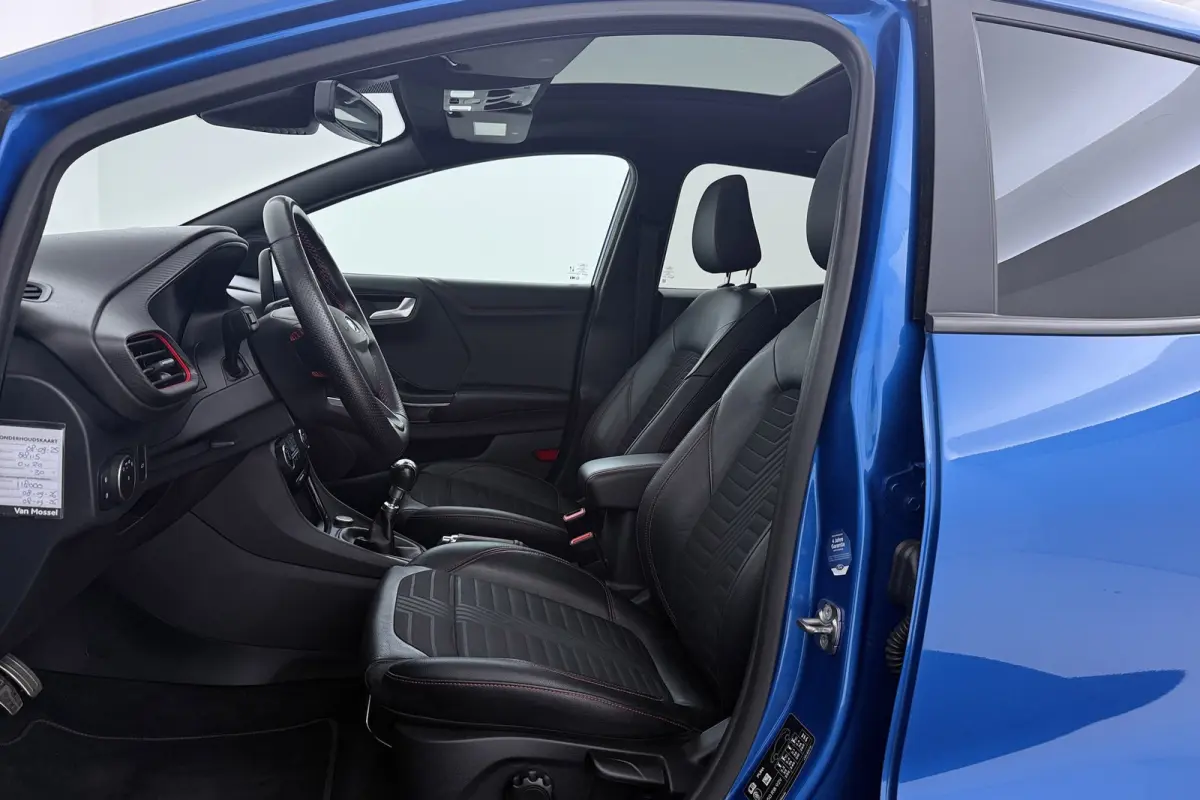 1.0 EcoBoost ST-Line X First | Maxton Design | Trekhaak | Panoramadak | CarPlay | Winter Pack | Adap. Cruise |