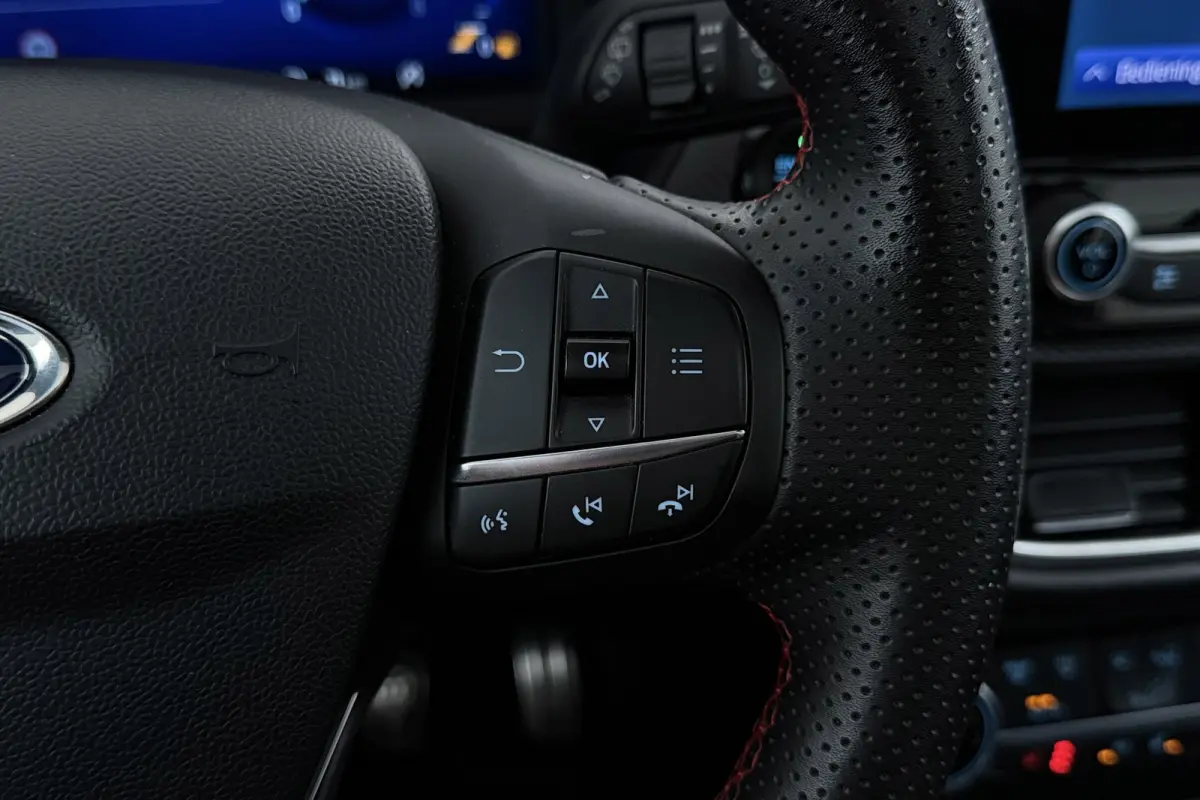 1.0 EcoBoost ST-Line X First | Maxton Design | Trekhaak | Panoramadak | CarPlay | Winter Pack | Adap. Cruise |