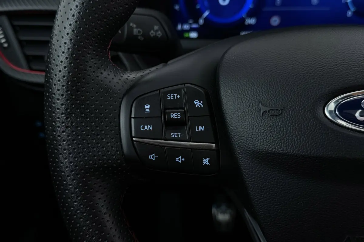 1.0 EcoBoost ST-Line X First | Maxton Design | Trekhaak | Panoramadak | CarPlay | Winter Pack | Adap. Cruise |