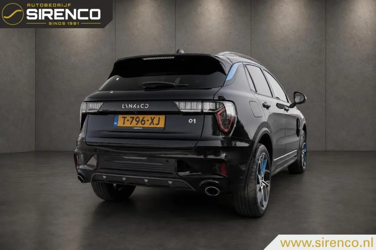 1.5| facelift My23 | donkere dakhemel | 360 camera 3D view | phev | 262pk |