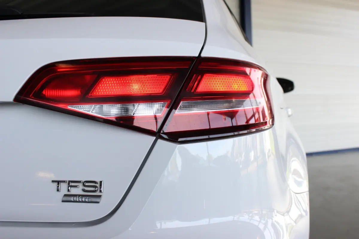 1.4 TFSI CoD S-Line Trekhaak | Sportstoelen | Xenon/LED | Bluetooth | Navi | Cruise | 17" LMV | PDC