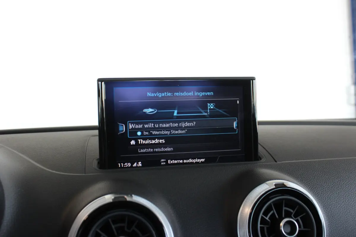 1.4 TFSI CoD S-Line Trekhaak | Sportstoelen | Xenon/LED | Bluetooth | Navi | Cruise | 17" LMV | PDC