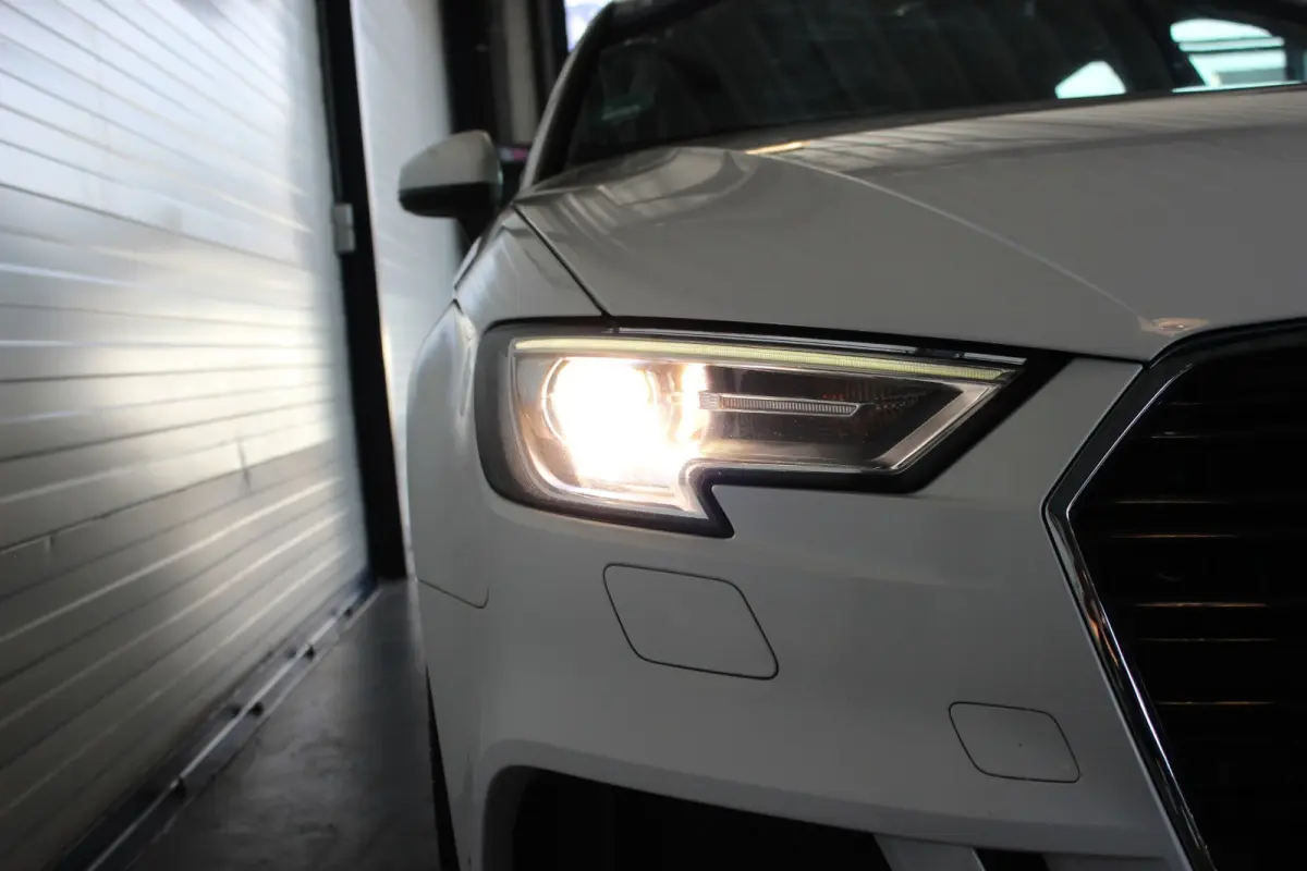 1.4 TFSI CoD S-Line Trekhaak | Sportstoelen | Xenon/LED | Bluetooth | Navi | Cruise | 17" LMV | PDC