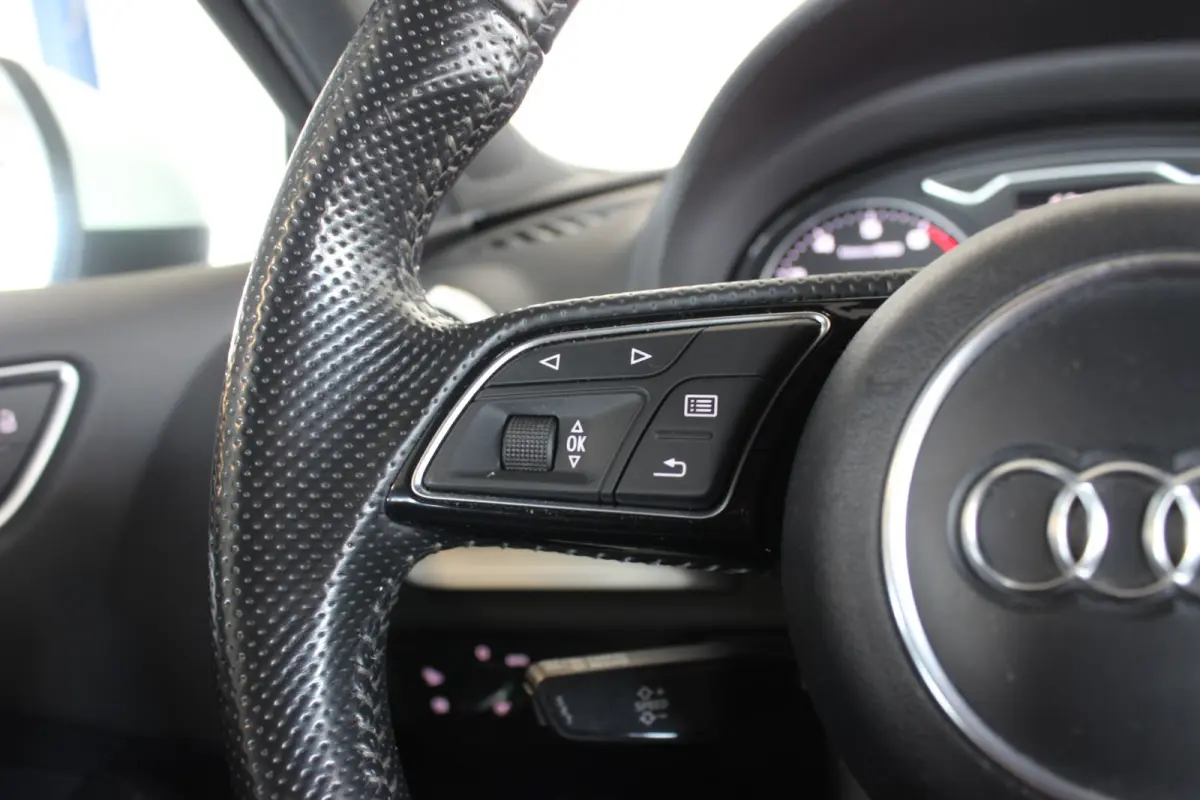 1.4 TFSI CoD S-Line Trekhaak | Sportstoelen | Xenon/LED | Bluetooth | Navi | Cruise | 17" LMV | PDC