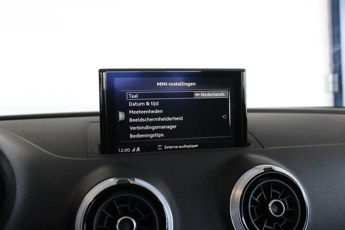 1.4 TFSI CoD S-Line Trekhaak | Sportstoelen | Xenon/LED | Bluetooth | Navi | Cruise | 17" LMV | PDC