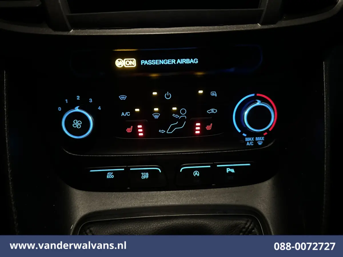 1.5 EcoBlue 100pk L1H1 Full Option Euro6 Airco | Cruisecontrol | Apple Carplay | Camera | Navigatie parkeersensoren, stoelverwarming, android auto, verwarmde voorruit