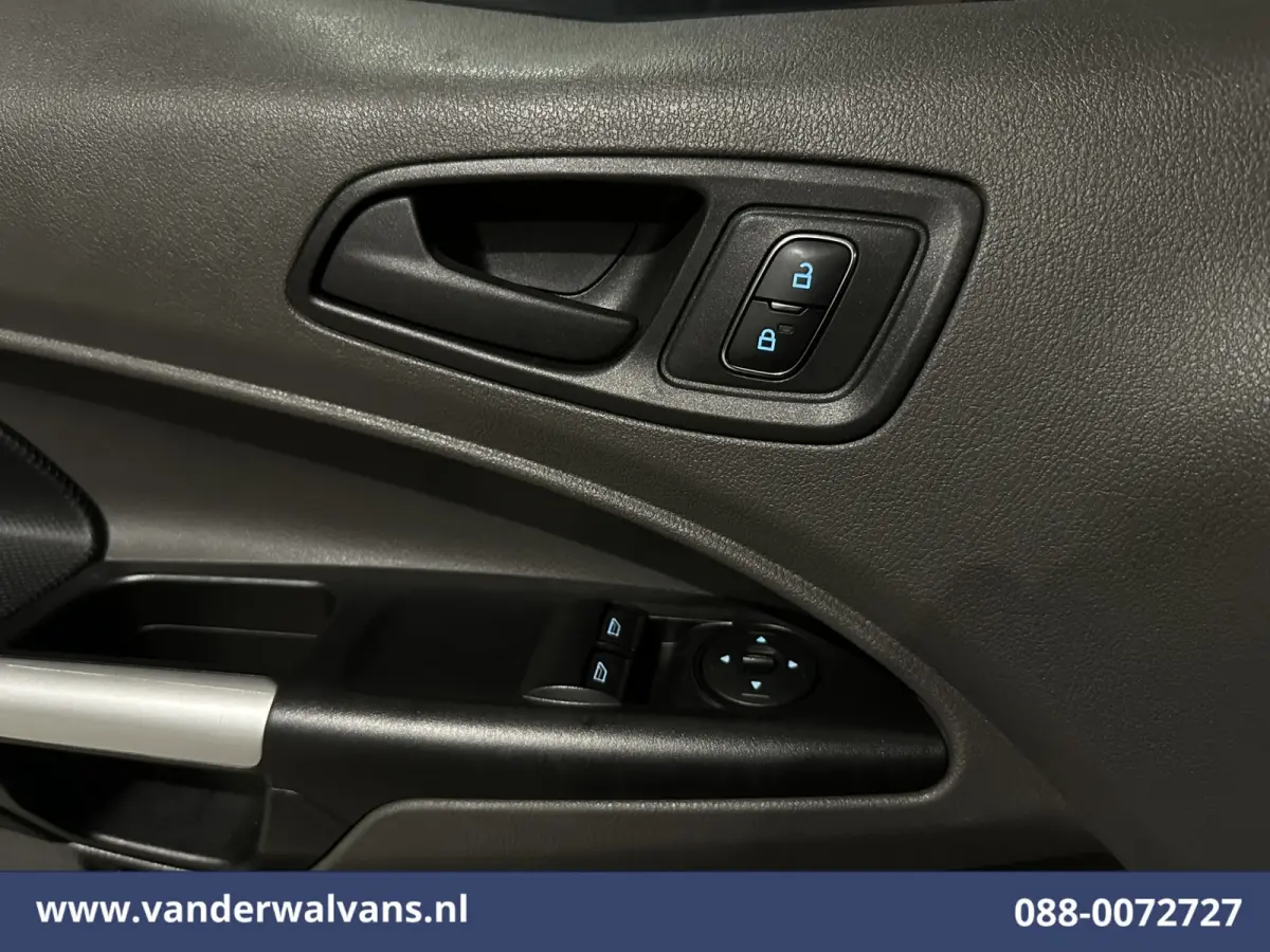1.5 EcoBlue 100pk L1H1 Full Option Euro6 Airco | Cruisecontrol | Apple Carplay | Camera | Navigatie parkeersensoren, stoelverwarming, android auto, verwarmde voorruit