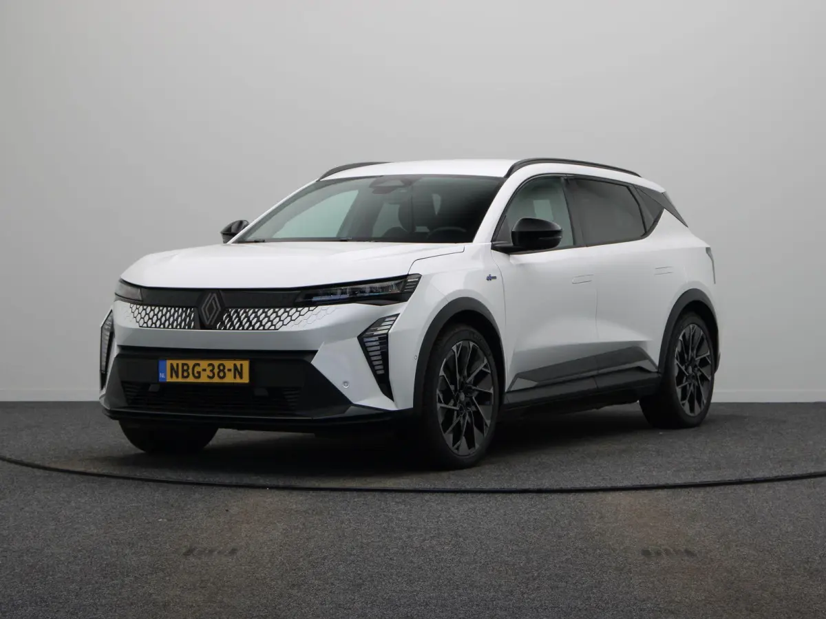 EV87 long range esprit Alpine | 98% accu score | Stoel- en stuurwielverwarming | Vierseizoenbanden |