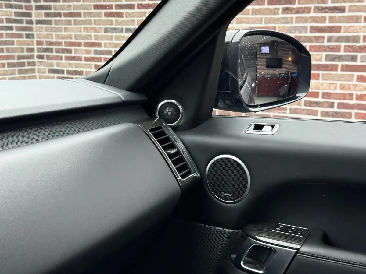 2.0 P400e Autobiography Dynamic Luchtvering|Pano|Hybride|Trekhaak