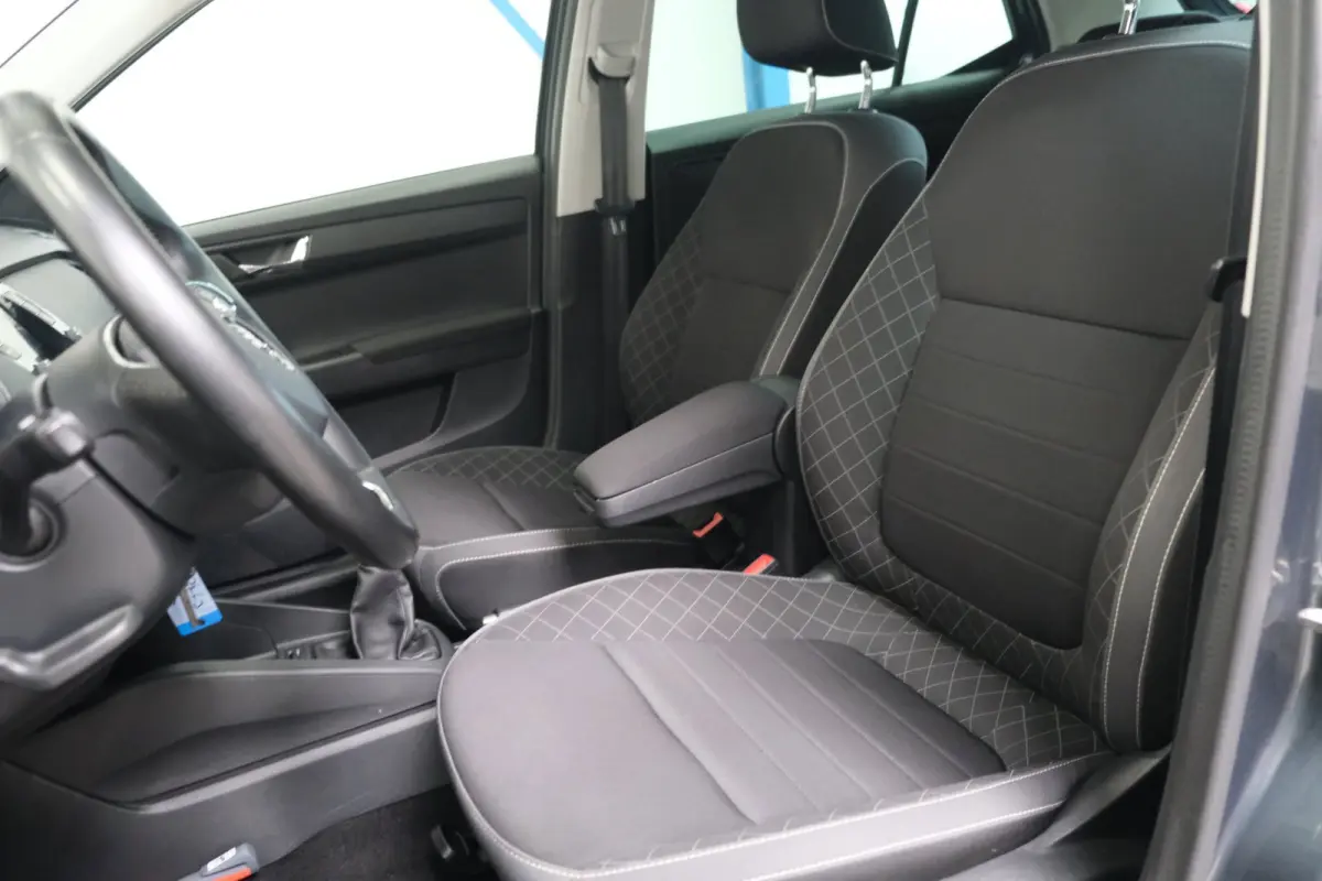 1.0 TSI Ambition - N.A.P. Airco, Cruise, Carplay.