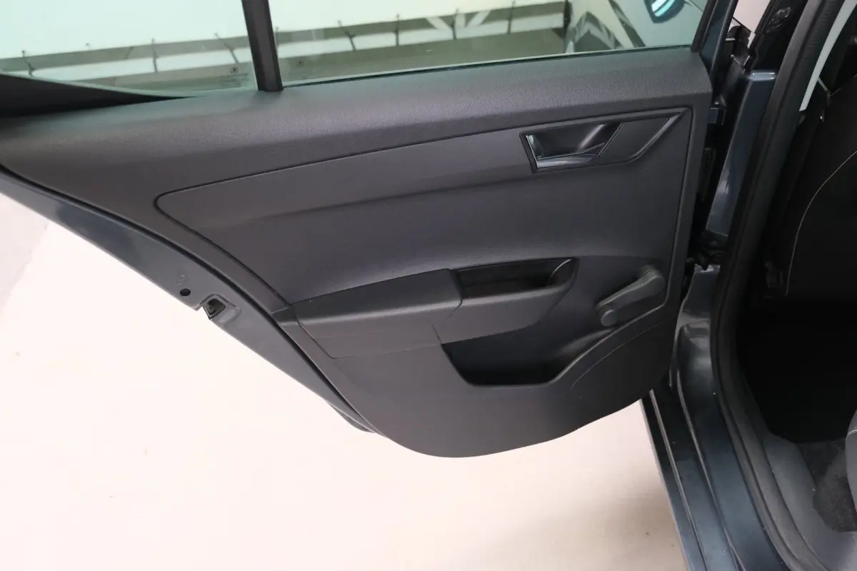 1.0 TSI Ambition - N.A.P. Airco, Cruise, Carplay.