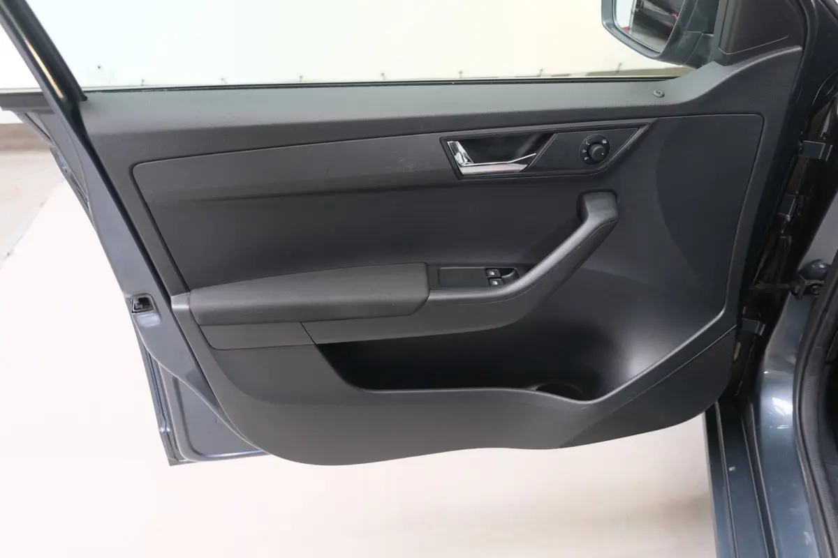 1.0 TSI Ambition - N.A.P. Airco, Cruise, Carplay.