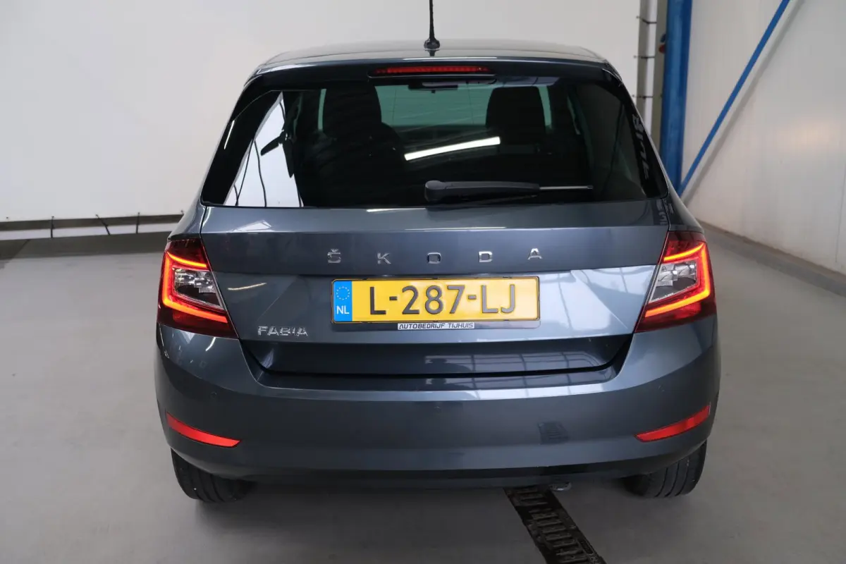 1.0 TSI Ambition - N.A.P. Airco, Cruise, Carplay.