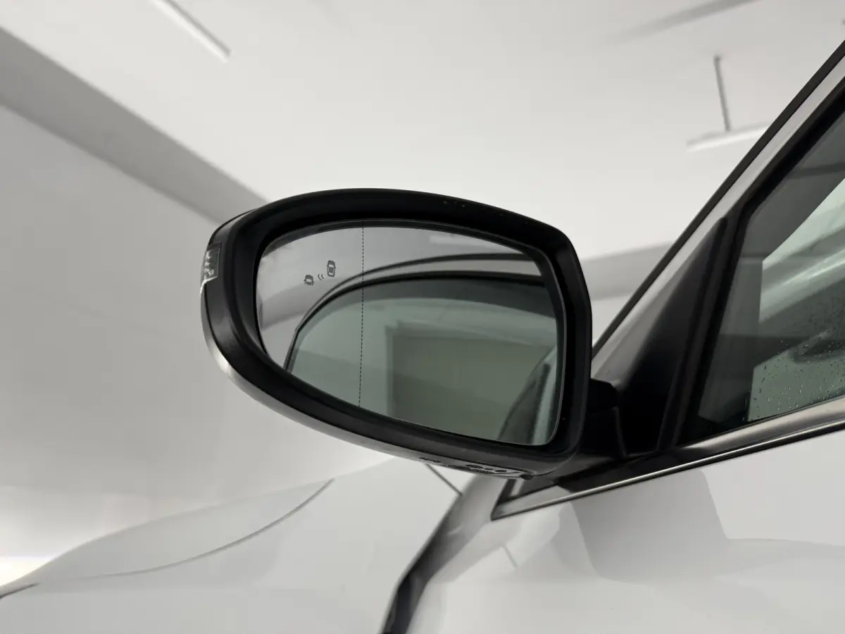 1.0 T-GDI GT-PlusLine | Pano | Camera | Virtual | JBL | Memory | Carplay | Keyless