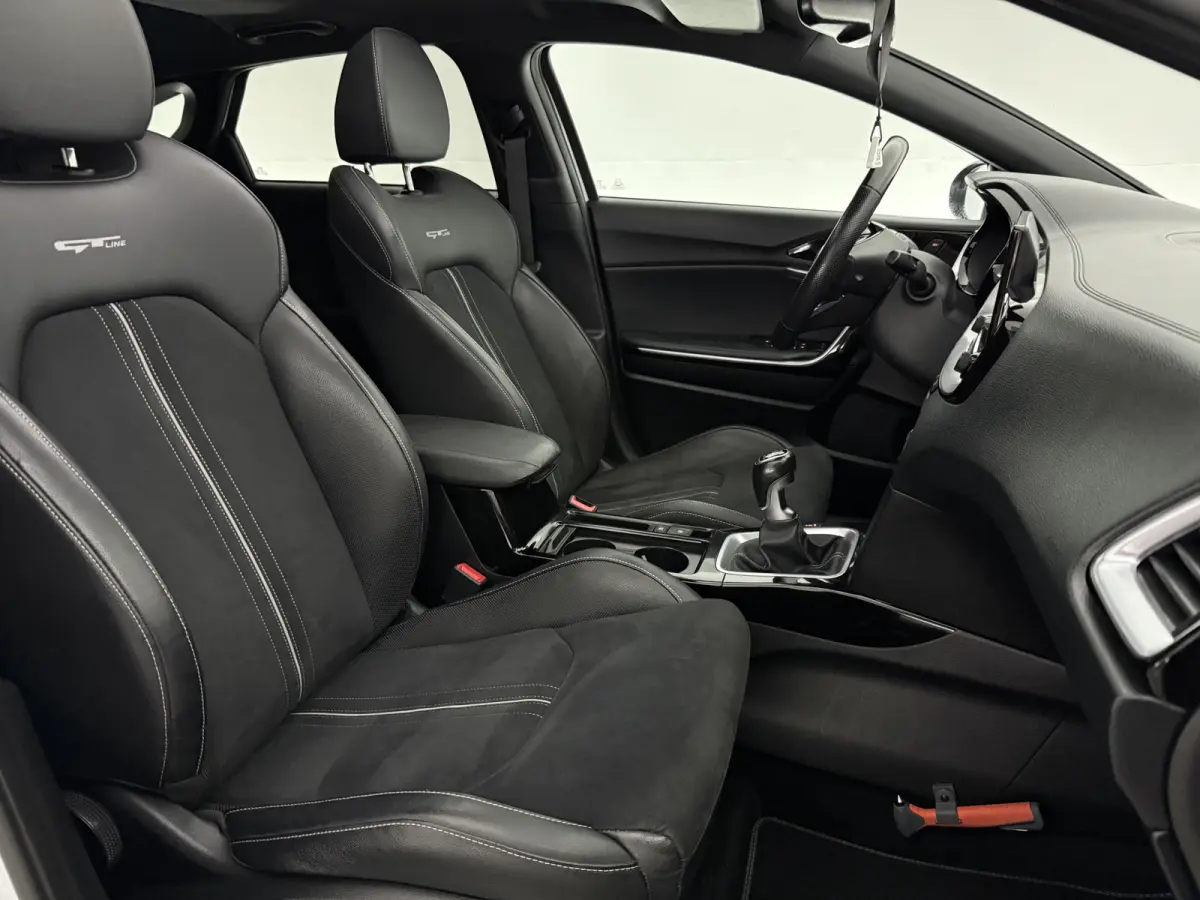 1.0 T-GDI GT-PlusLine | Pano | Camera | Virtual | JBL | Memory | Carplay | Keyless