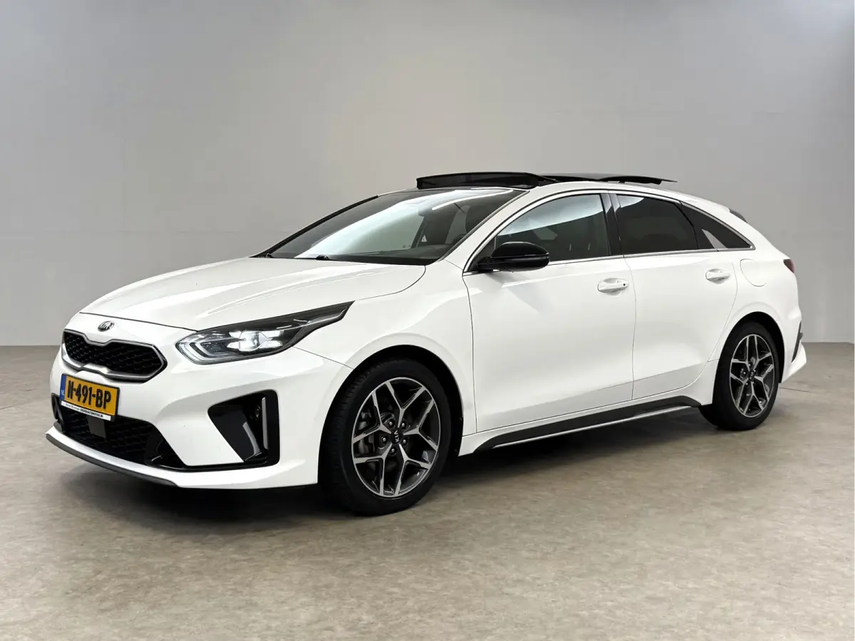 1.0 T-GDI GT-PlusLine | Pano | Camera | Virtual | JBL | Memory | Carplay | Keyless