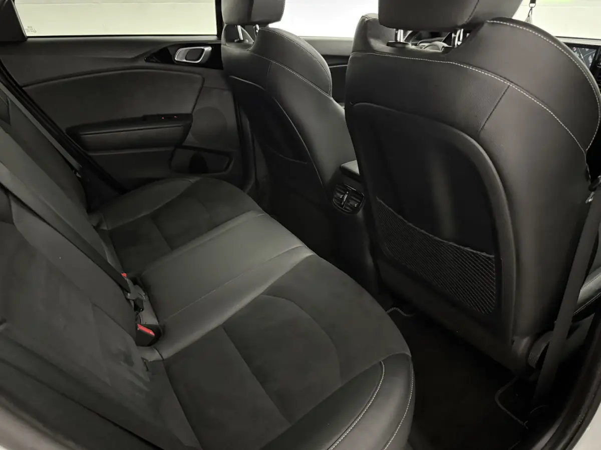 1.0 T-GDI GT-PlusLine | Pano | Camera | Virtual | JBL | Memory | Carplay | Keyless