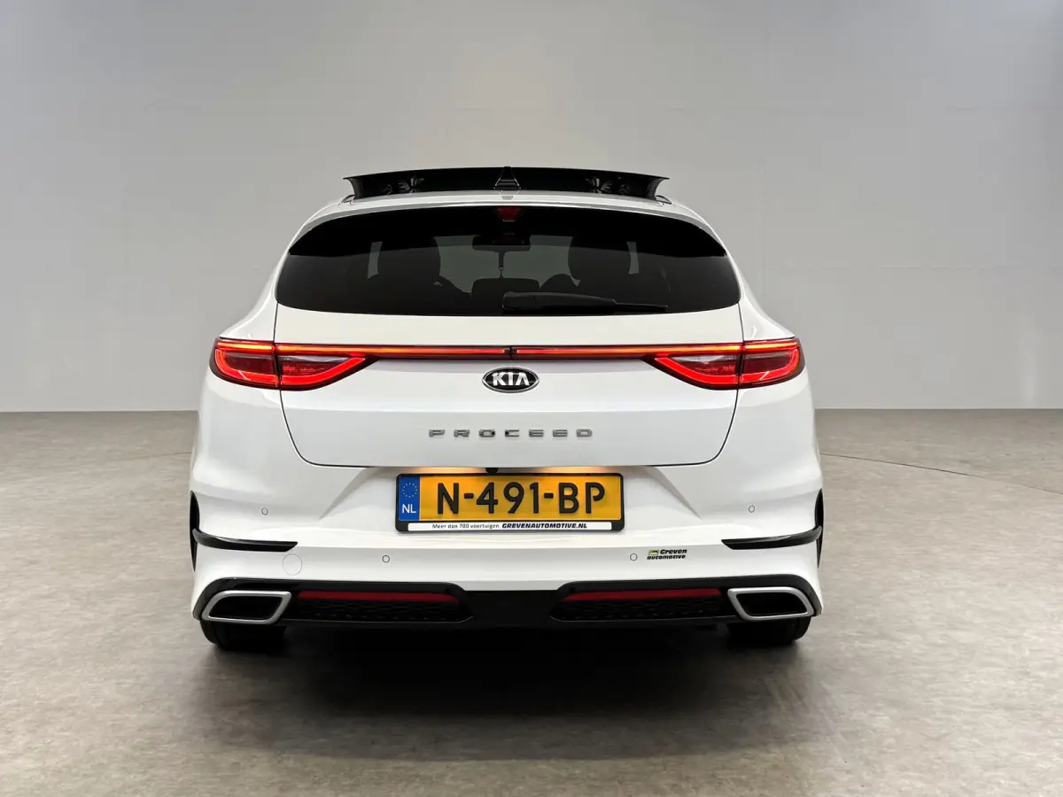 1.0 T-GDI GT-PlusLine | Pano | Camera | Virtual | JBL | Memory | Carplay | Keyless