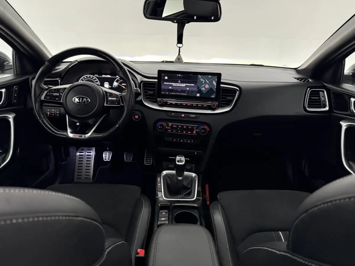 1.0 T-GDI GT-PlusLine | Pano | Camera | Virtual | JBL | Memory | Carplay | Keyless