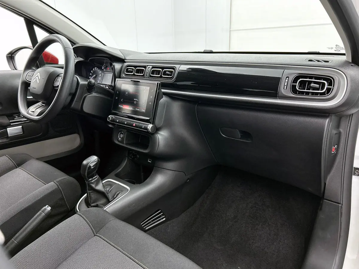 1.2 PureTech Feel Edition CARPLAY | CRUISE | LED