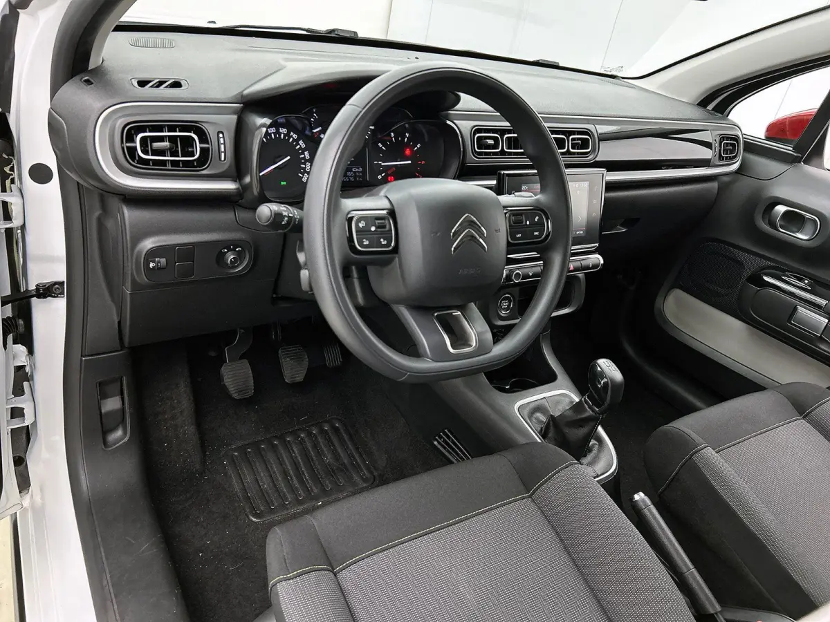 1.2 PureTech Feel Edition CARPLAY | CRUISE | LED
