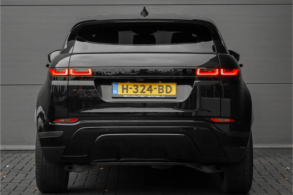 2.0 P200 AWD Black Pack Standkachel Camera Stoelverw 20"