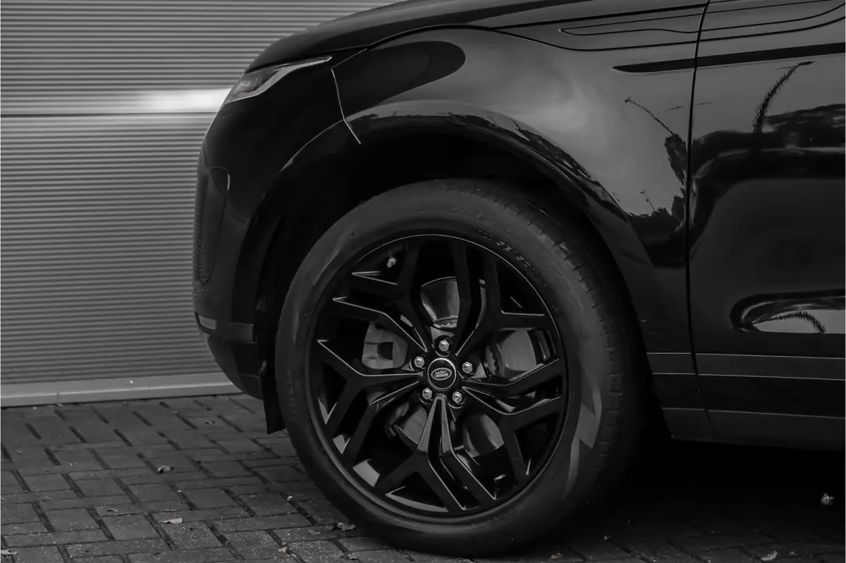 2.0 P200 AWD Black Pack Standkachel Camera Stoelverw 20"