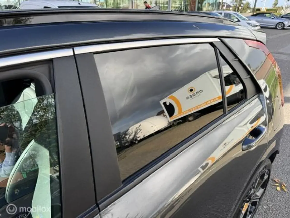 1.6 GDi PHEV DynamicLine Edition / Plug-inn Hybride / volledig elektrisch rijden 65 km hierna Hybride aandrijving , Navi / Camera achter / Parkeerhulp rondom /18 inch velgen / Keyless , gara