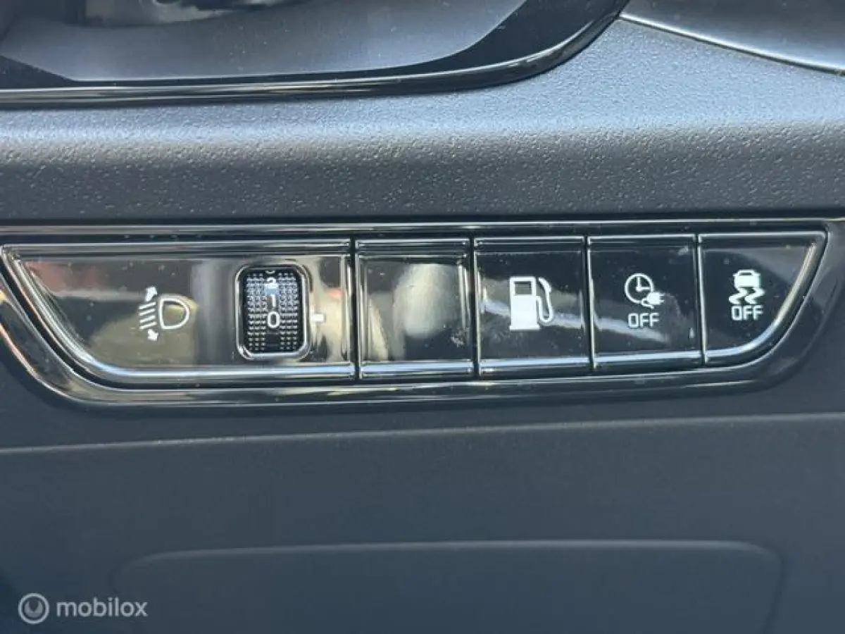 1.6 GDi PHEV DynamicLine Edition / Plug-inn Hybride / volledig elektrisch rijden 65 km hierna Hybride aandrijving , Navi / Camera achter / Parkeerhulp rondom /18 inch velgen / Keyless , gara