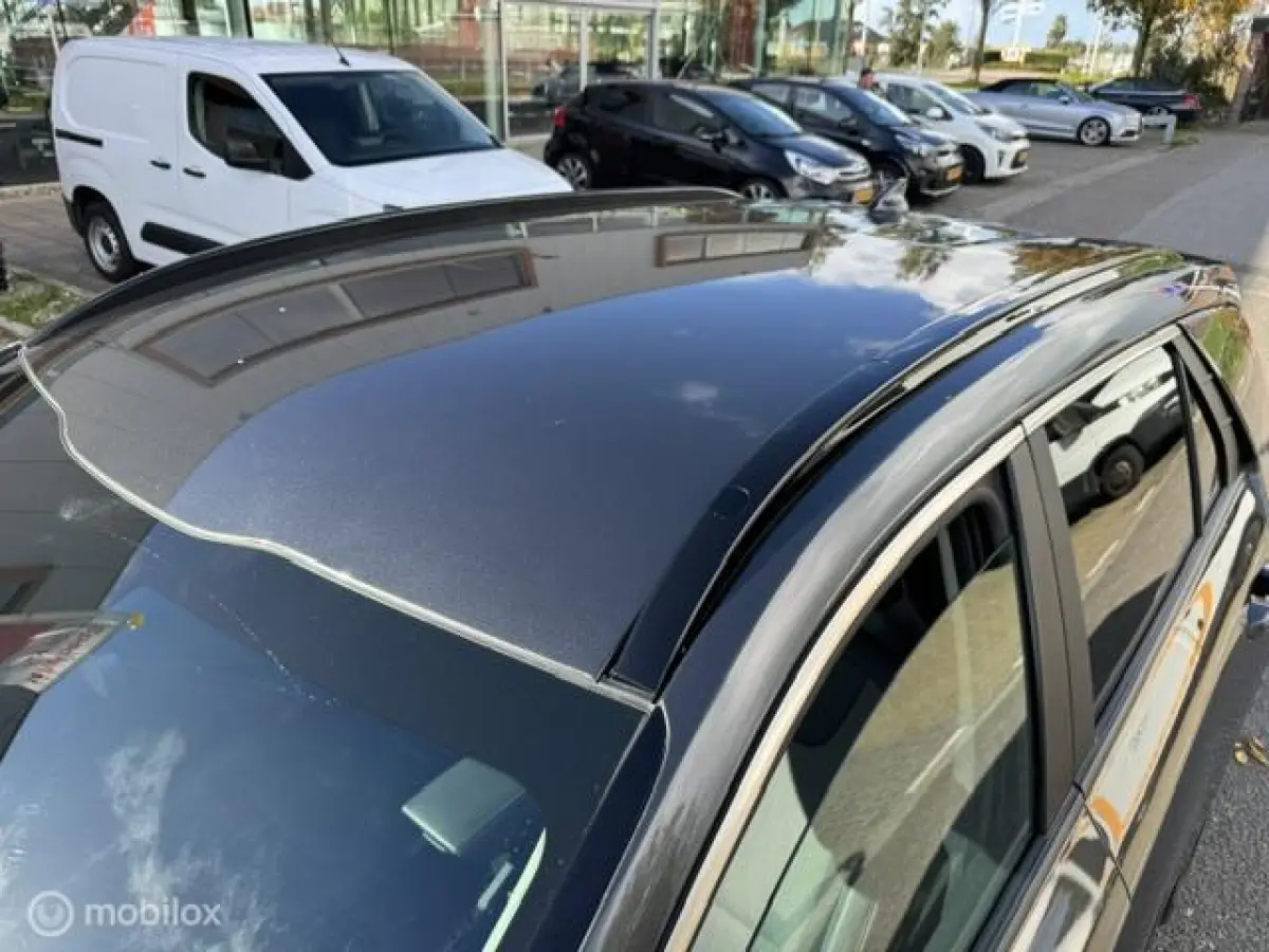 1.6 GDi PHEV DynamicLine Edition / Plug-inn Hybride / volledig elektrisch rijden 65 km hierna Hybride aandrijving , Navi / Camera achter / Parkeerhulp rondom /18 inch velgen / Keyless , gara