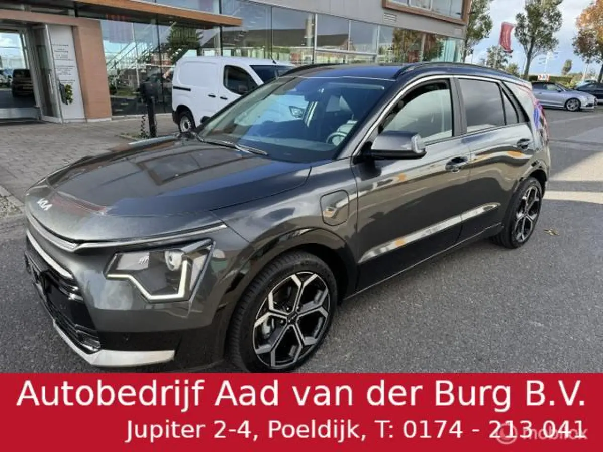 1.6 GDi PHEV DynamicLine Edition / Plug-inn Hybride / volledig elektrisch rijden 65 km hierna Hybride aandrijving , Navi / Camera achter / Parkeerhulp rondom /18 inch velgen / Keyless , gara