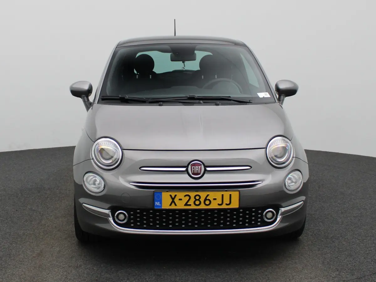 1.0 Hybrid Dolcevita | Panorama dak | Parkeer sensoren | Climate control | DAB | LMV | Bluetooth | Navigatie | Cruise control
