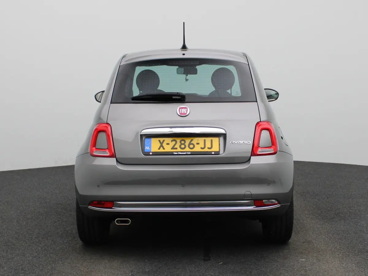 1.0 Hybrid Dolcevita | Panorama dak | Parkeer sensoren | Climate control | DAB | LMV | Bluetooth | Navigatie | Cruise control