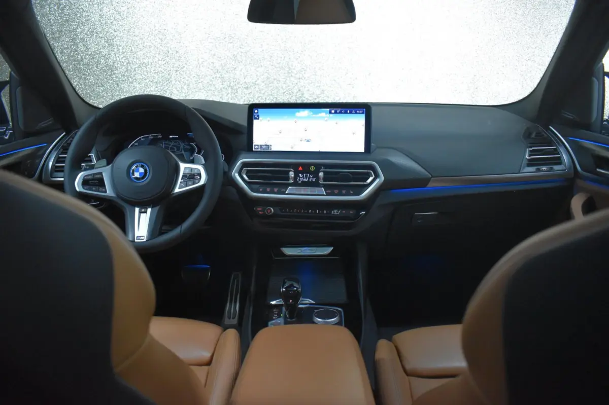 XDrive30e M-Sport 292pk | M-STOELEN | TREKHAAK | LASERLIGHT