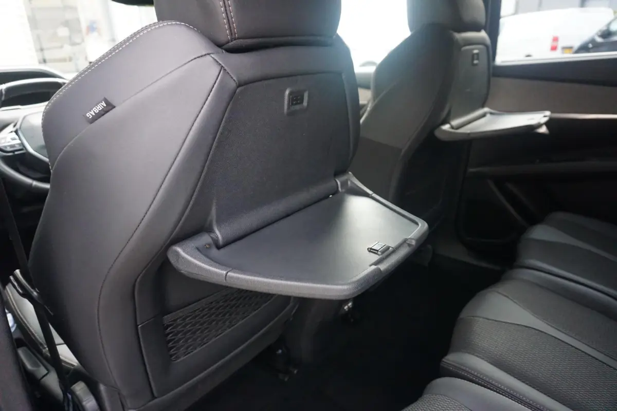 1.2 TURBO 130 GT AUTOMAAT 7-Persoons | Navigatie pro | Climate control | Privacy Glass | Full LED | Adaptive Cruise C |