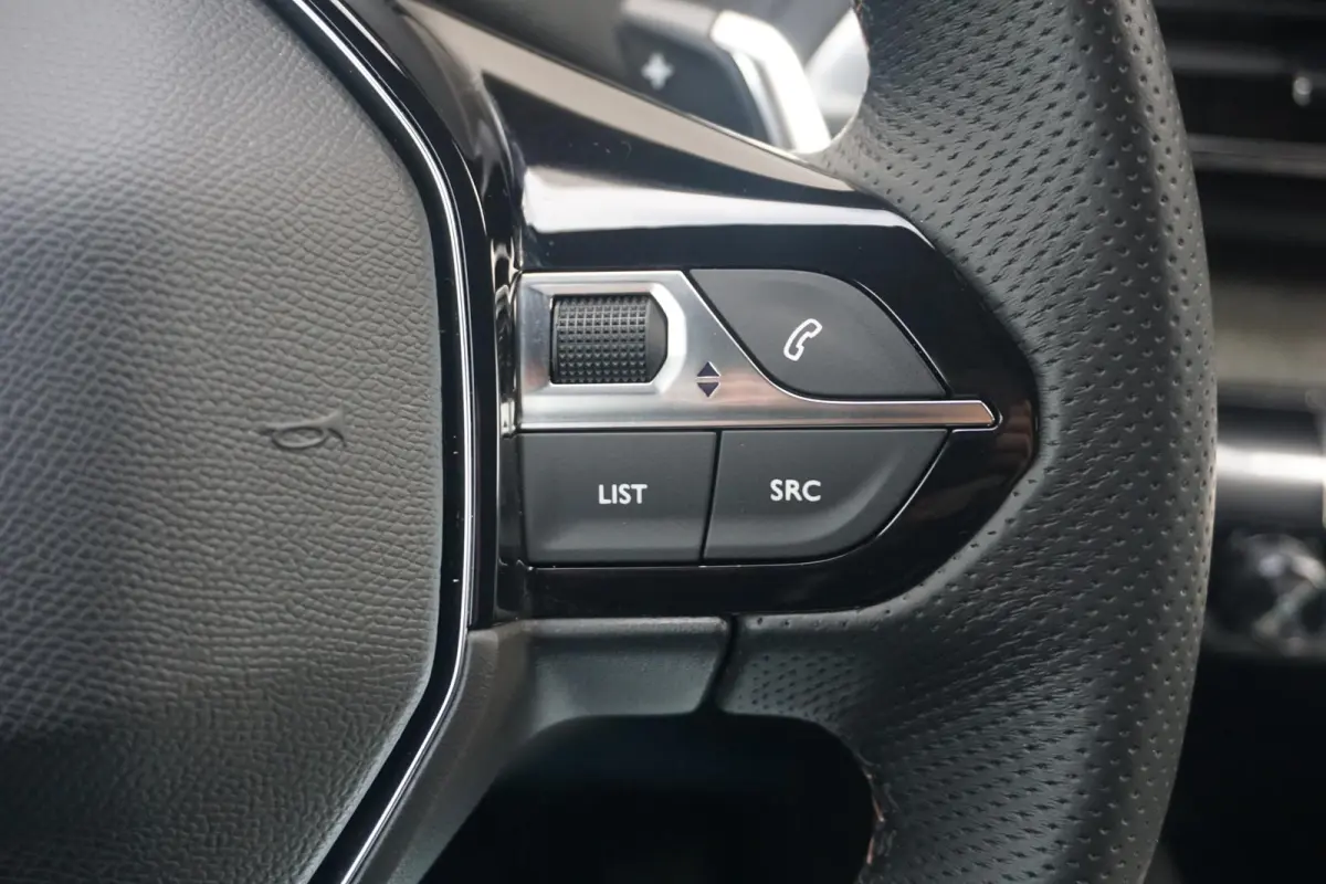 1.2 TURBO 130 GT AUTOMAAT 7-Persoons | Navigatie pro | Climate control | Privacy Glass | Full LED | Adaptive Cruise C |