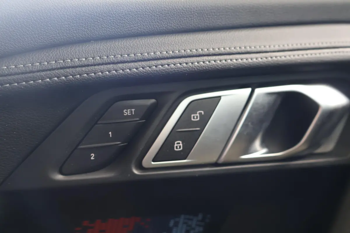 M2 | M Drive Professional | M Driver's Pack | Active Cruise Control | Harman Kardon