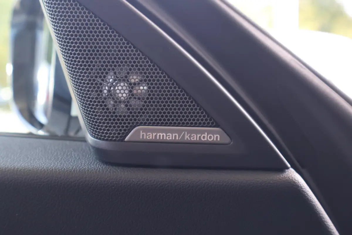 M2 | M Drive Professional | M Driver's Pack | Active Cruise Control | Harman Kardon