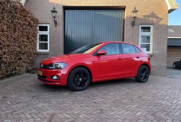 1.0 TSI Highline NAP|AUT PARK|SPORTSEL|CLIMA