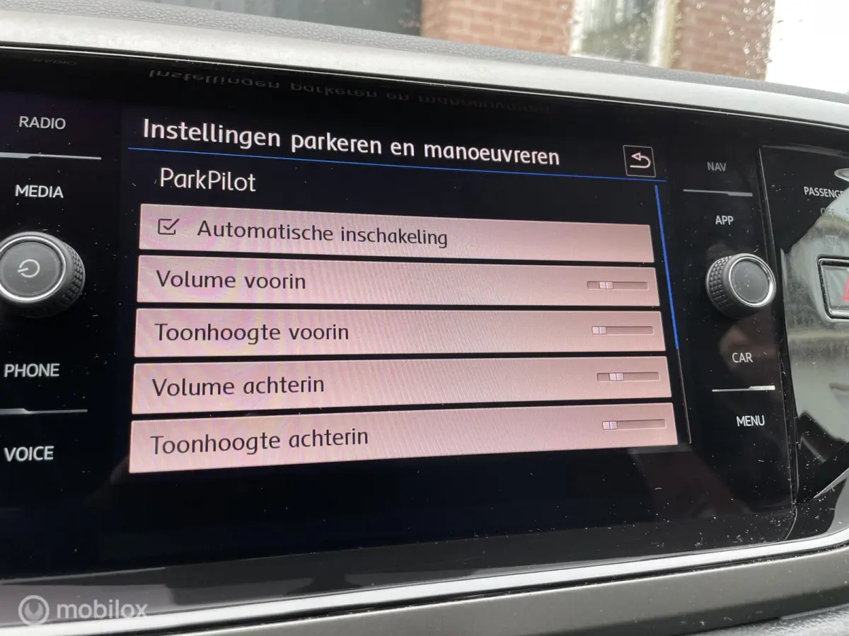 1.0 TSI Highline NAP|AUT PARK|SPORTSEL|CLIMA